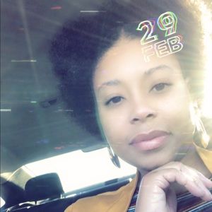 Meet your Posher, Keisha